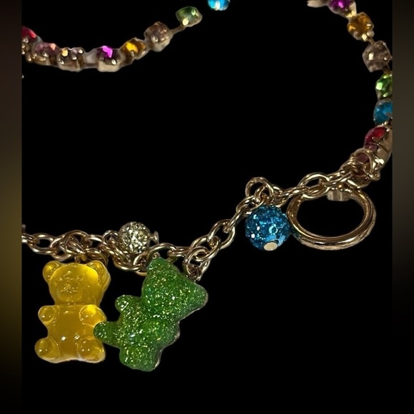 BETSEY JOHNSON Primary Colors Gummy Bear Fireball Crystals Charm Bracelet NWT - Picture 3 of 7